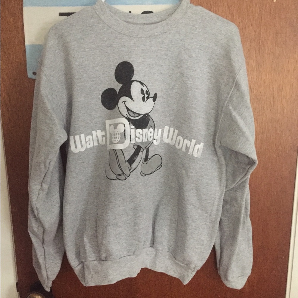 Vintage Walt Disney world crewneck